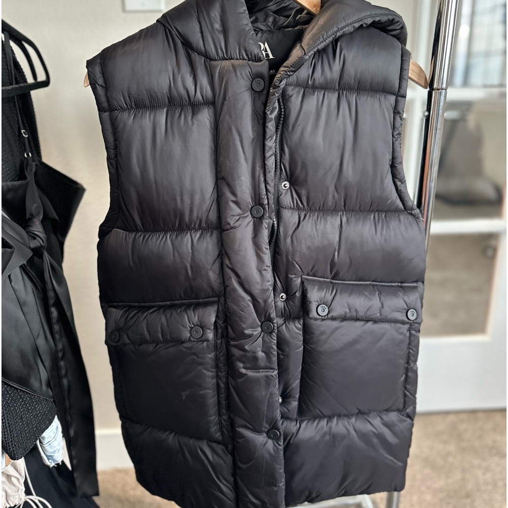Zara, kids puffer vest